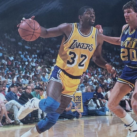 MICHAEL JORDAN AND MAGIC JOHNSON BOOK COVERS - NEW - Picture 9 of 16